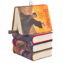 Hallmark 3" Harry Potter Book Christmas Ornament 2HCM9130