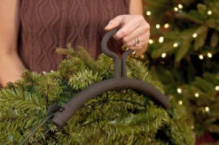 Treekeeper 36" Foam Lined Wreath Keeper With Removable Handle TK-10112 23 Treekeeper 36" Foam Lined Wreath Keeper With Removable Handle TK-10112 -Christmas Central apivpkw8a 31687.1646091867