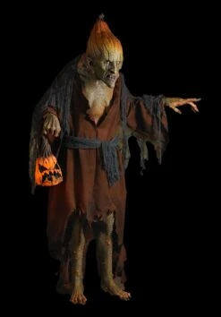 Pumpkin Witch Halloween Prop